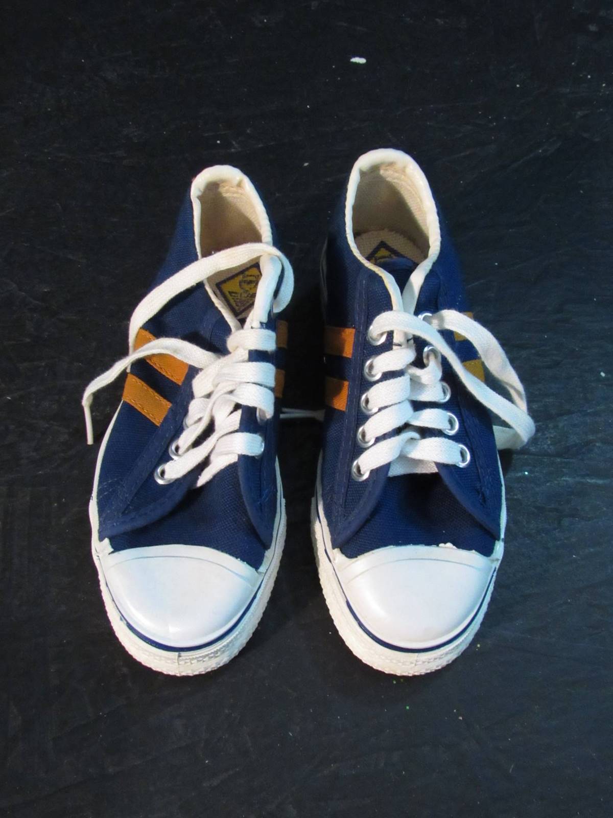 NobleSpirit No Reserve (EL) Vintage Converse MINT Cub Scout Shoes in ...